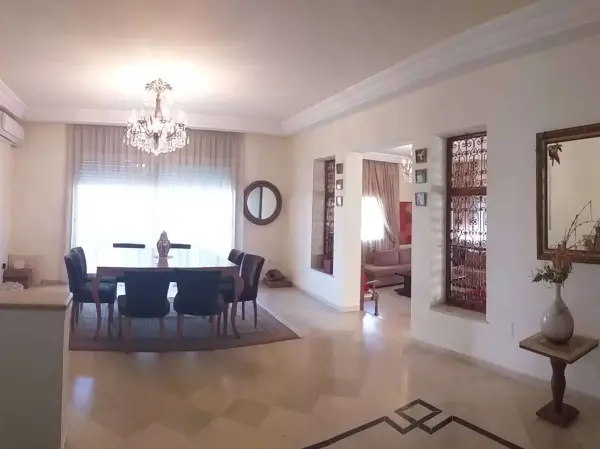 Belle villa à La Marsa
