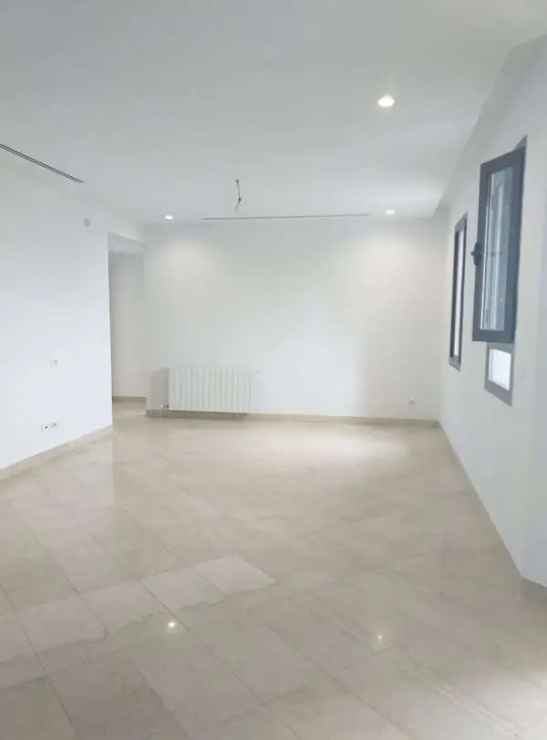 Appartement S+3 à la Marsa