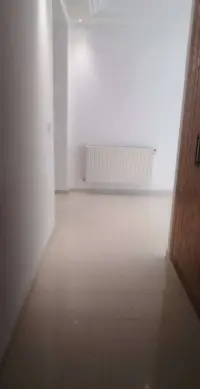 Bureau à la Soukra - 3