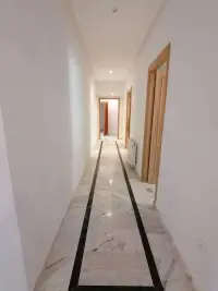 Appartement S+3 à la Marsa - 3