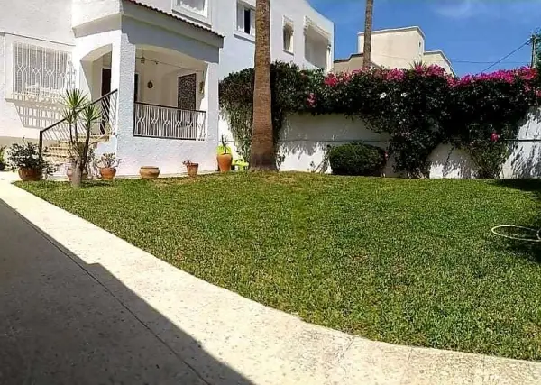 Belle villa jumelée à la Marsa