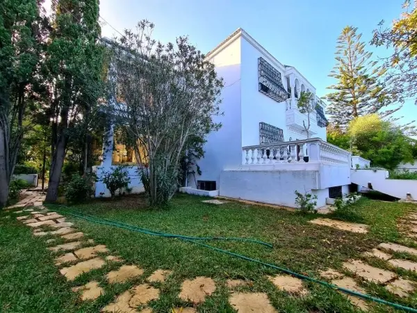 Belle villa à Gammarth