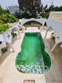 Coquette Villa à La Soukra - 11