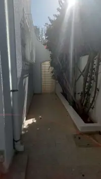 Rdc de villa (s 3) à la Marsa - 11
