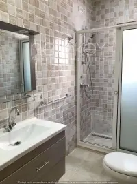 Villa S+6 avec piscine à louer aux Jardins de Carthage - 9