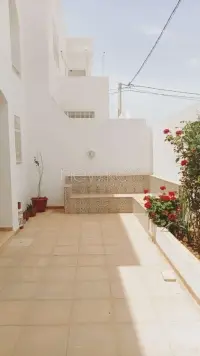 Duplex s 3 à Gammarth - 12