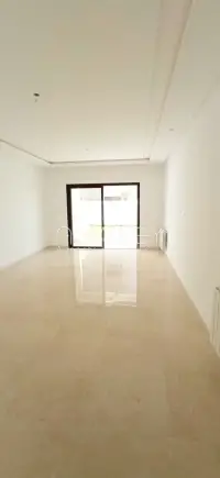 S+2 avec un beau jardin à louer aux jardins de Carthage - 1