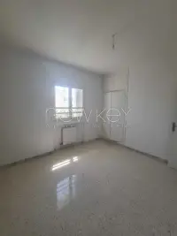 Duplex s+3 à la Marsa - 4