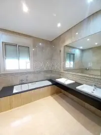 Magnifique villa S+4 à Gammarth - 10