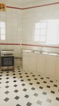 Etage de villa s+3 à la Marsa - 12