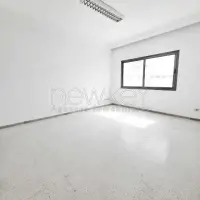 Bureau A4 à louer à La Soukra - 3