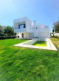 Somptueuse Villa avec piscine à louer à La Soukra - 11
