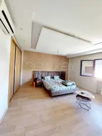 Duplex s4 meublé avec piscine - 9