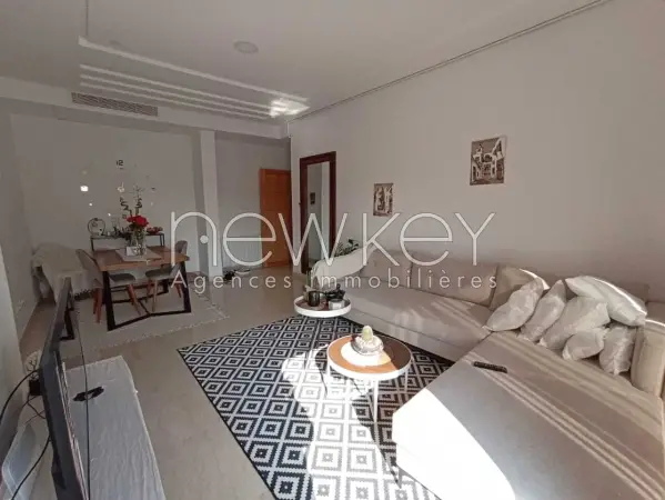 Appartement S2 vide aux berges du lac 2