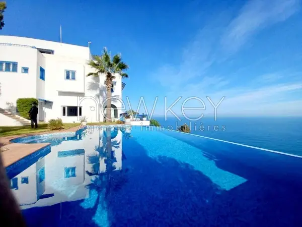 villa de maitre vue sur mer à sidi bousaid
