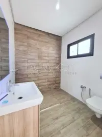 Villa Haut Standing S4 à vendre à La Soukra - 9
