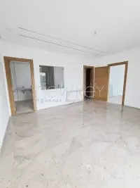 Une Villa Neuve S4 à La Soukra - 3