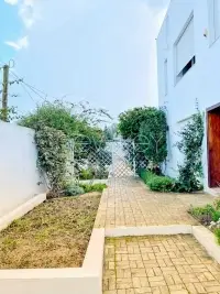 Une Superbe Villa S+4 à La Soukra - 8