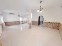Villa s+5 avec jardin à La Marsa - 3