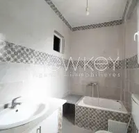 Immeuble à vendre à La Soukra - 6