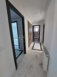 Appartement s+3 à la Marsa - 10