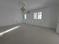 Etage de villa s+4 à la Marsa - 1