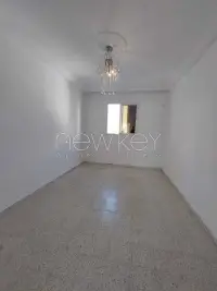 Etage de villa s+4 à la Marsa - 7