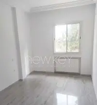 Bureau A2 à louer à La Soukra - 1