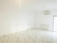 Appartement S2 à vendre à La Soukra - 1