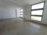 Immeuble de bureaux à louer aux Berges du lac 1 - 3
