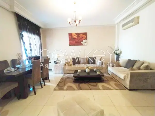 Bel Appartement S3 à vendre à La Soukra