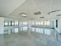 Immeuble de 10230m² à louer à la zone d'activité kheireddine - 2