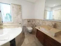 Une Belle Villa avec piscine à louer à La Soukra - 9