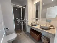Triplex s+4 meublé avec ascenseur à Gammarth - 8