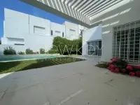 villa s+4 à Gammarth avec piscine - 10