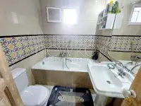 Rdc de villa S+3 semi meublé à la Marsa - 8