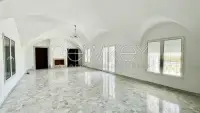Une Belle villa avec piscine à louer à La Soukra - 2