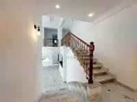 Duplex s+4 avec piscine à la Marsa - 10