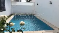 Duplex s+4 avec piscine à la Marsa - 16