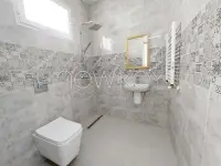 Etage de villa s+3 à Marsa ville - 9
