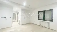 Superbe Triplex S+4 à louer à La Soukra - 5