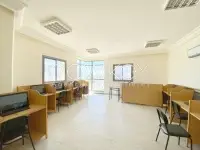 Immeuble a louer à la zone d'activité kheireddine - 5