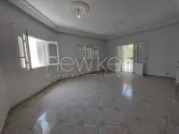 Rez De Chaussée de villa s+3 à la marsa - 5