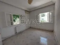 Rez De Chaussée de villa s+3 à la marsa - 3