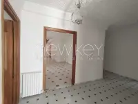 Une Grande villa S+4 à vendre à La Soukra - 3