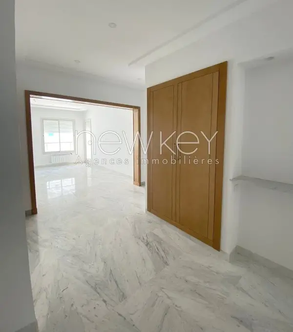 Superbe Appartement S+3 Jamais Habité à La Soukra