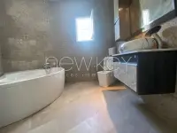Superbe Villa s+3 avec piscine à louer à La Soukra - 6