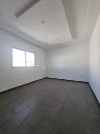 Duplex s+4 à la Marsa - 1
