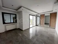 Triplex s+4 avec piscine à Gammarth - 14