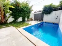 Triplex s+4 avec piscine à Gammarth - 6